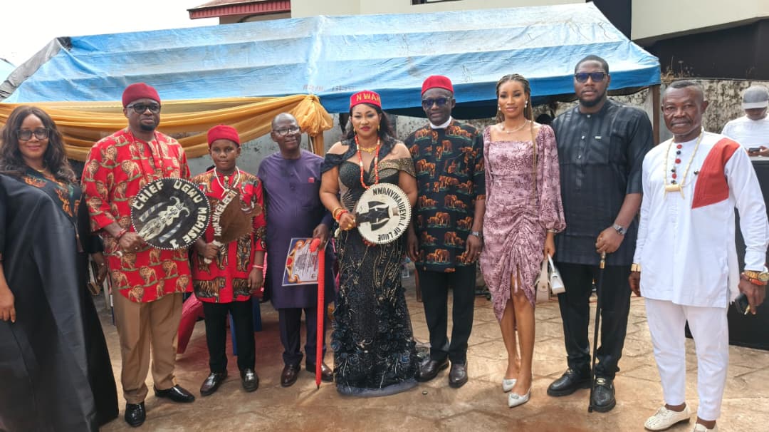 Read more about the article RECTOR, FEDERAL POLYTECHNIC OKO, DR AWUZIE HONOURED BY KING OF LUDE AHIARA AUTONOMOUS COMMUNITY, IMO STATE